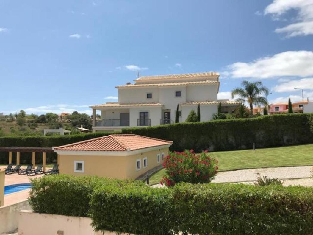 דירות Tac - Alcantarilha House מראה חיצוני תמונה